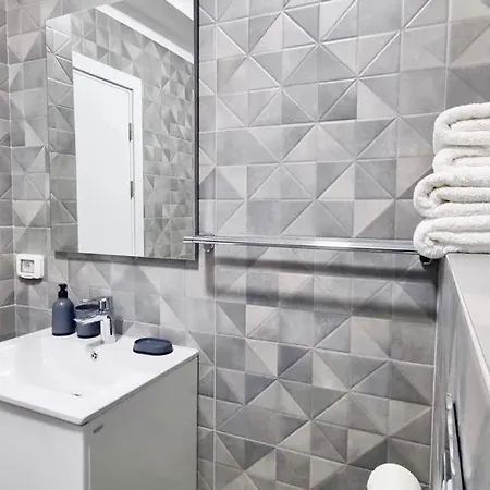 公寓 Faby- By The -green Land Residences *